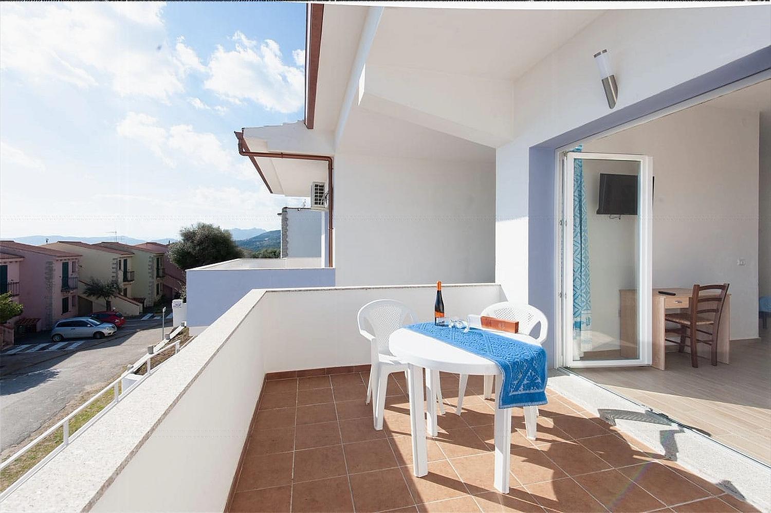 Beb Con Piscina Villa Del Borgo Badesi Εξωτερικό φωτογραφία