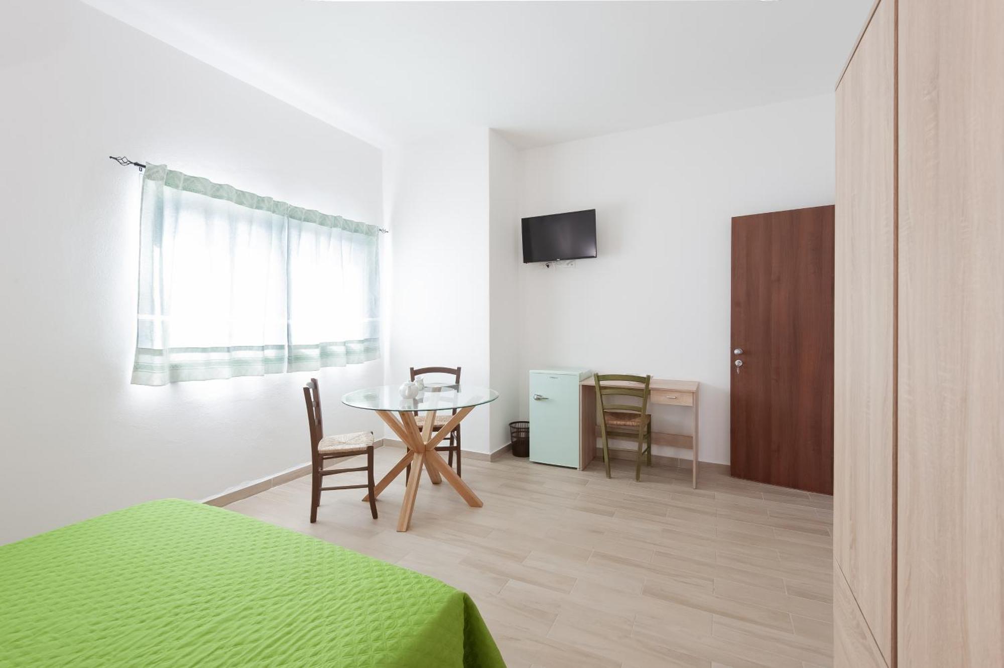 Beb Con Piscina Villa Del Borgo Badesi Εξωτερικό φωτογραφία