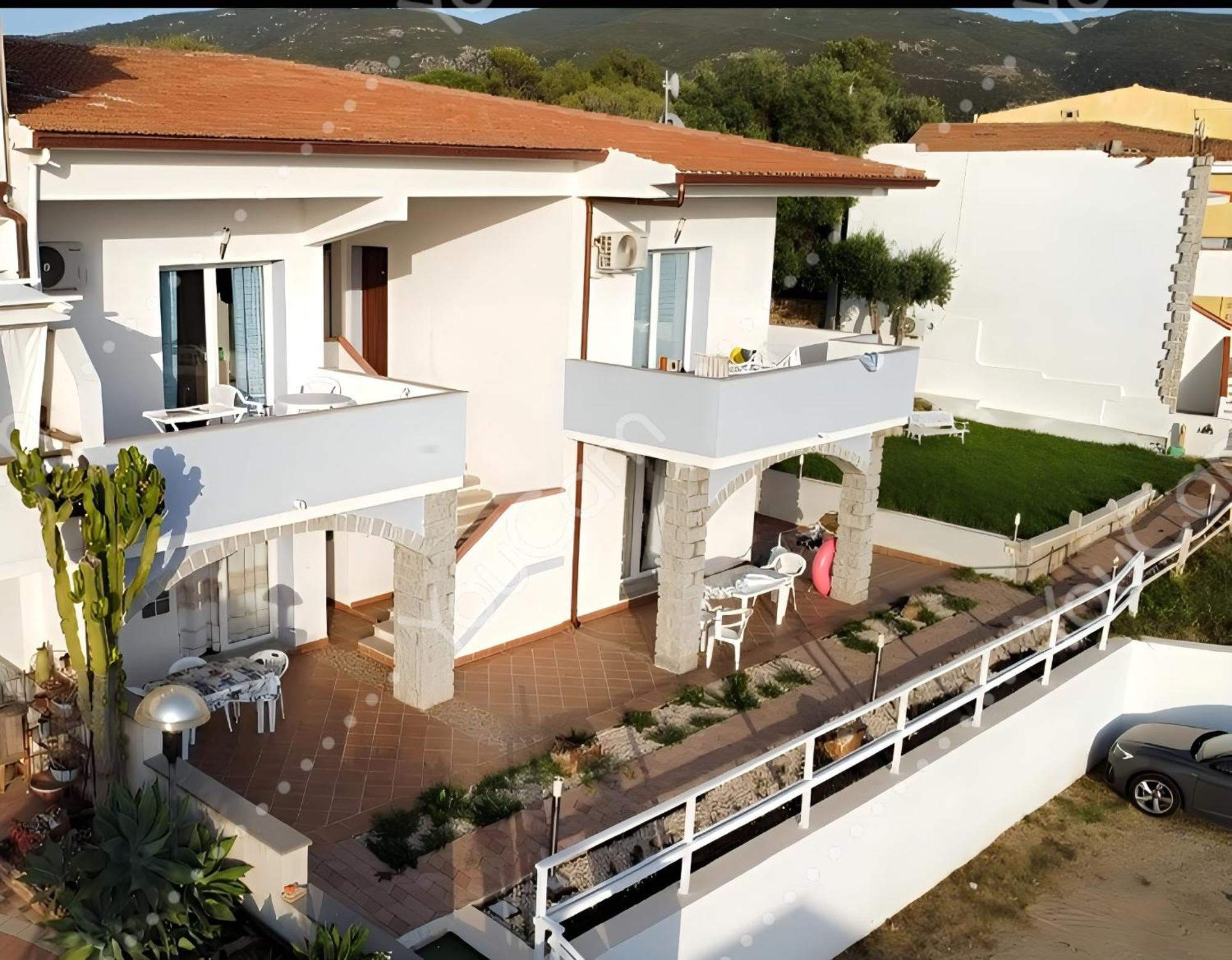Beb Con Piscina Villa Del Borgo Badesi Εξωτερικό φωτογραφία